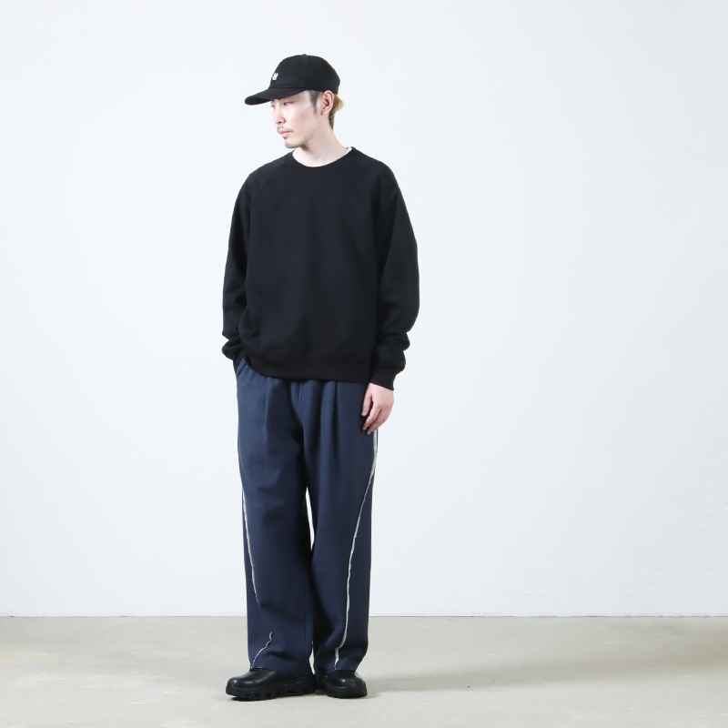 marka(ޡ) RAGLAN CREW NECK