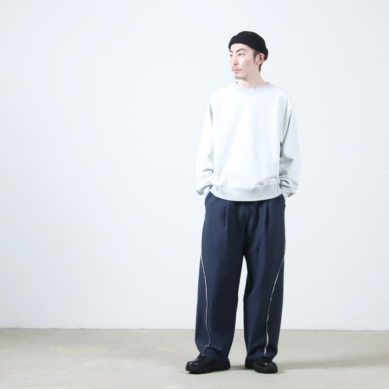 marka(ޡ) RAGLAN CREW NECK