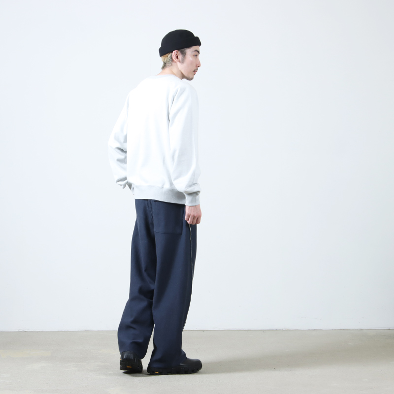 marka(ޡ) RAGLAN CREW NECK