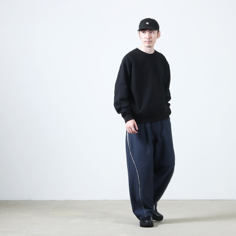 marka(ޡ) RAGLAN CREW NECK