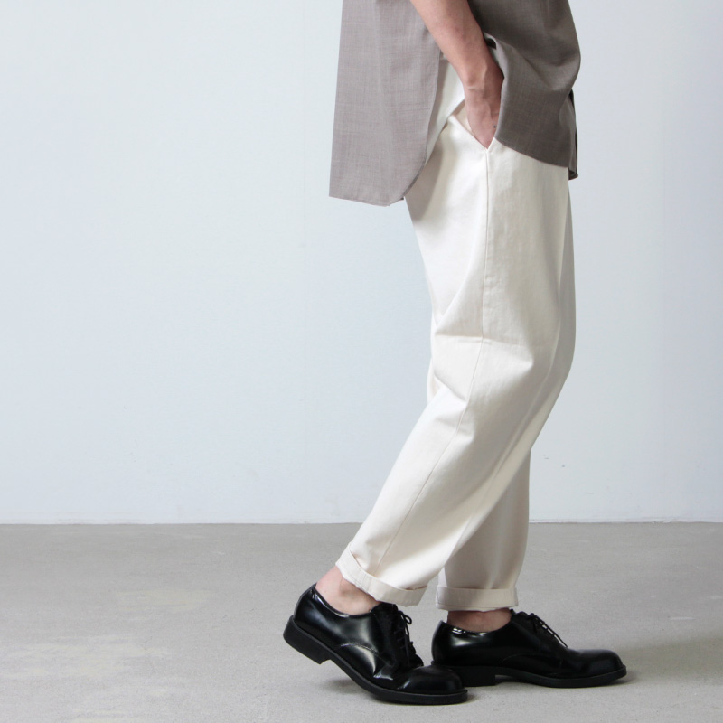 MARKAWARE (マーカウェア) FRONT PLEATS PEG TOP / フロント