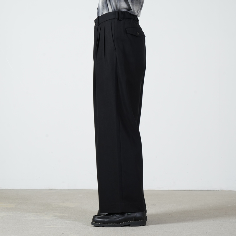 MARKAWARE(�ޡ���������) TRIPLE PLEATED WIDE TROUSERS