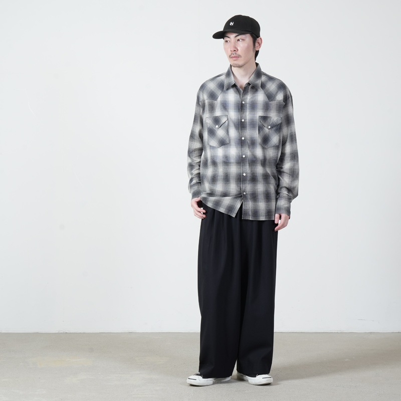 MARKAWARE(�ޡ���������) TRIPLE PLEATED WIDE TROUSERS