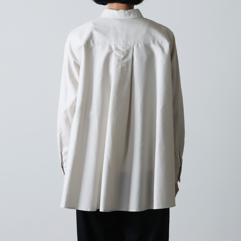 MidiUmi (ミディウミ) Aラインシャツ