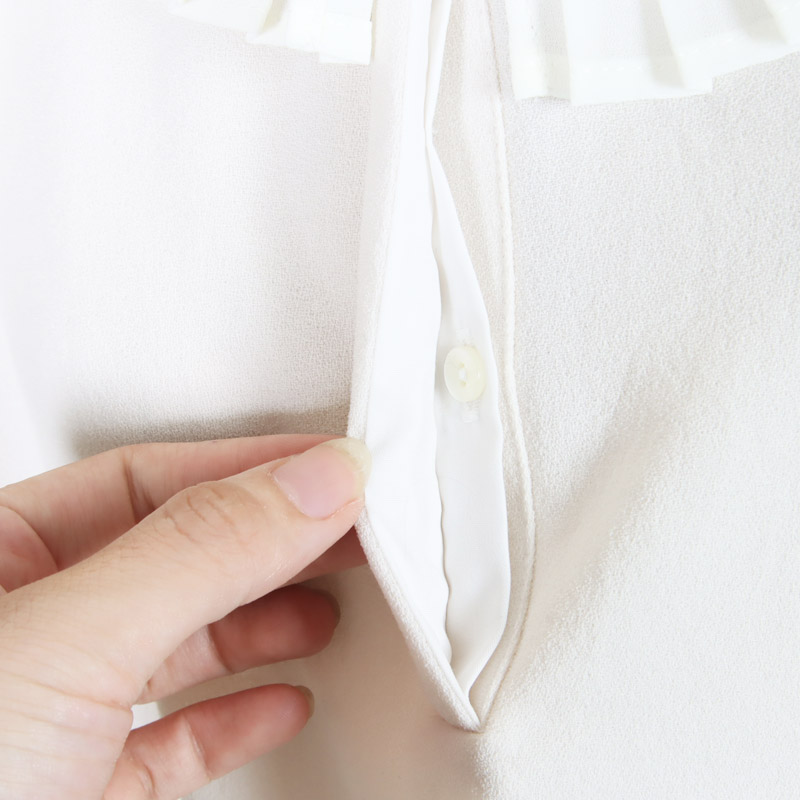 mizuiro ind(ミズイロインド) プリーツカラーシャツプルオーバー