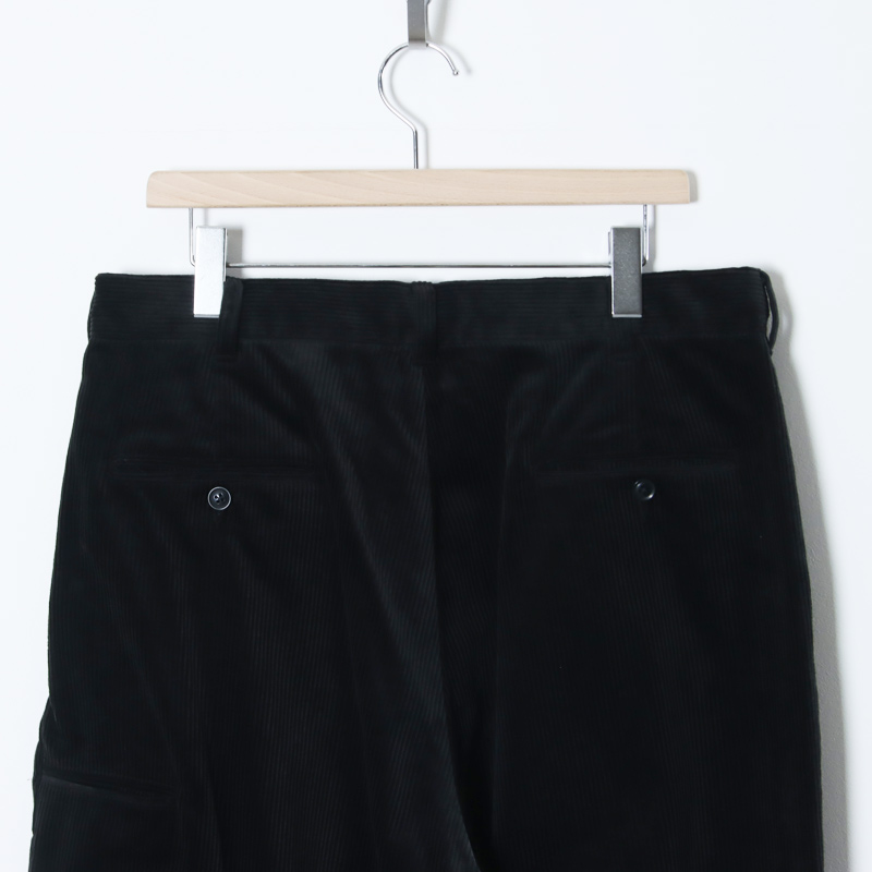 MODMNT(ɥ) WIDE CORDUROY PANTS
