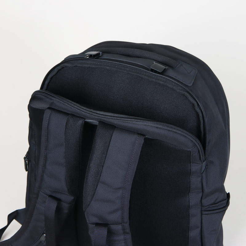 MONOLITH(モノリス) BACKPACK PRO SOLID M BLACK