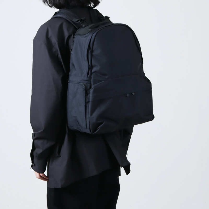 Monolith backpack pro M コズモナイトブラックawwmagazine