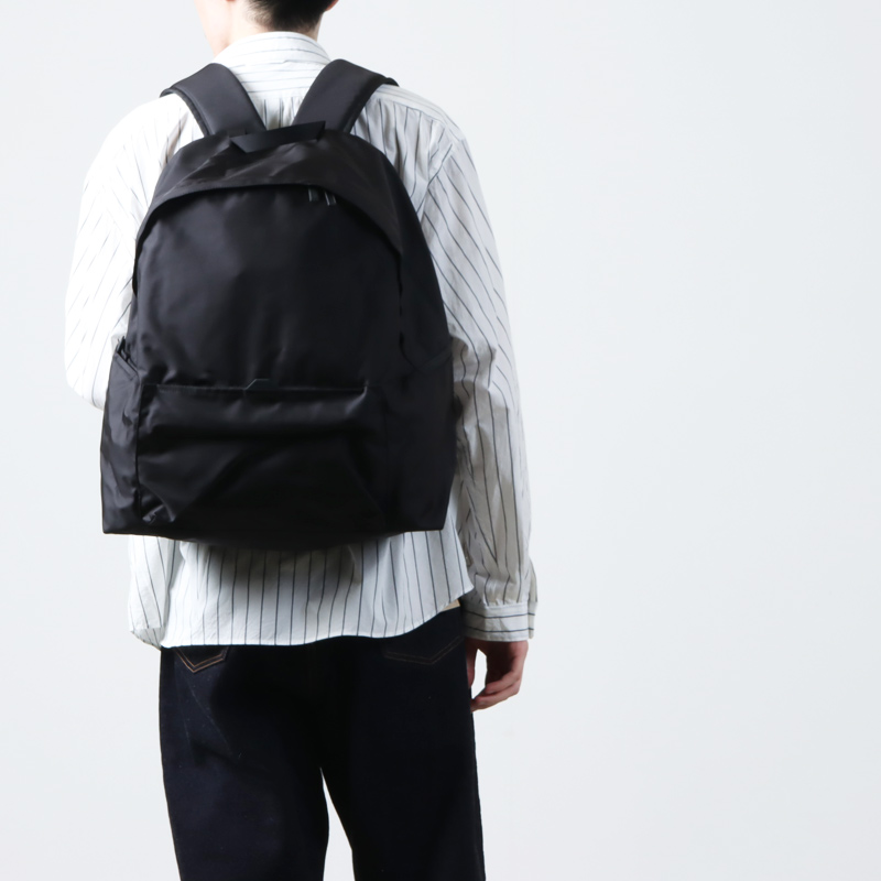 MONOLITH(Υꥹ) BACKPACK STANDARD SOLID M BLACK