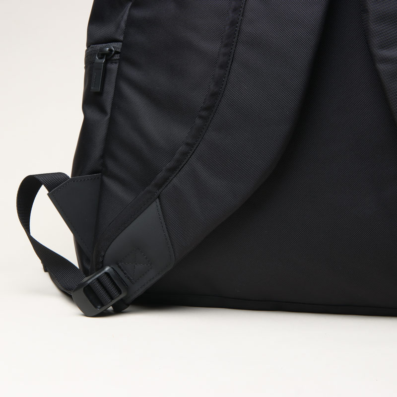 MONOLITH(Υꥹ) BACKPACK STANDARD SOLID M BLACK