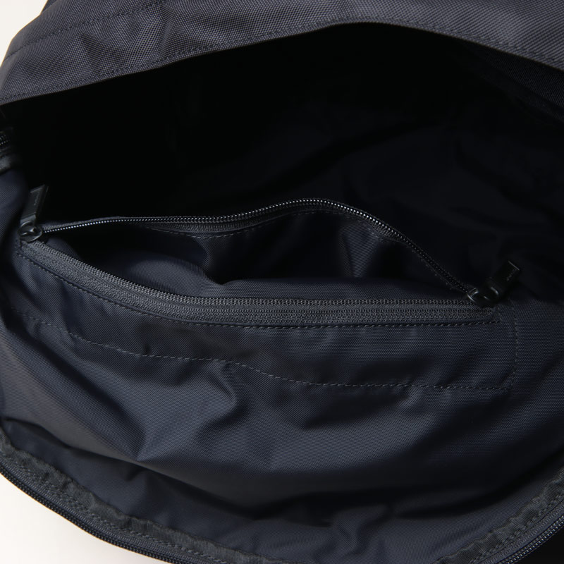 MONOLITH(Υꥹ) BACKPACK STANDARD SOLID M BLACK