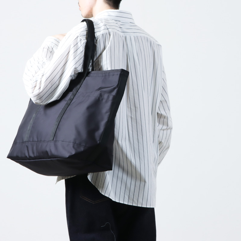 MONOLITH (モノリス) TOTE STANDARD L BLACK / トート スタンダード L