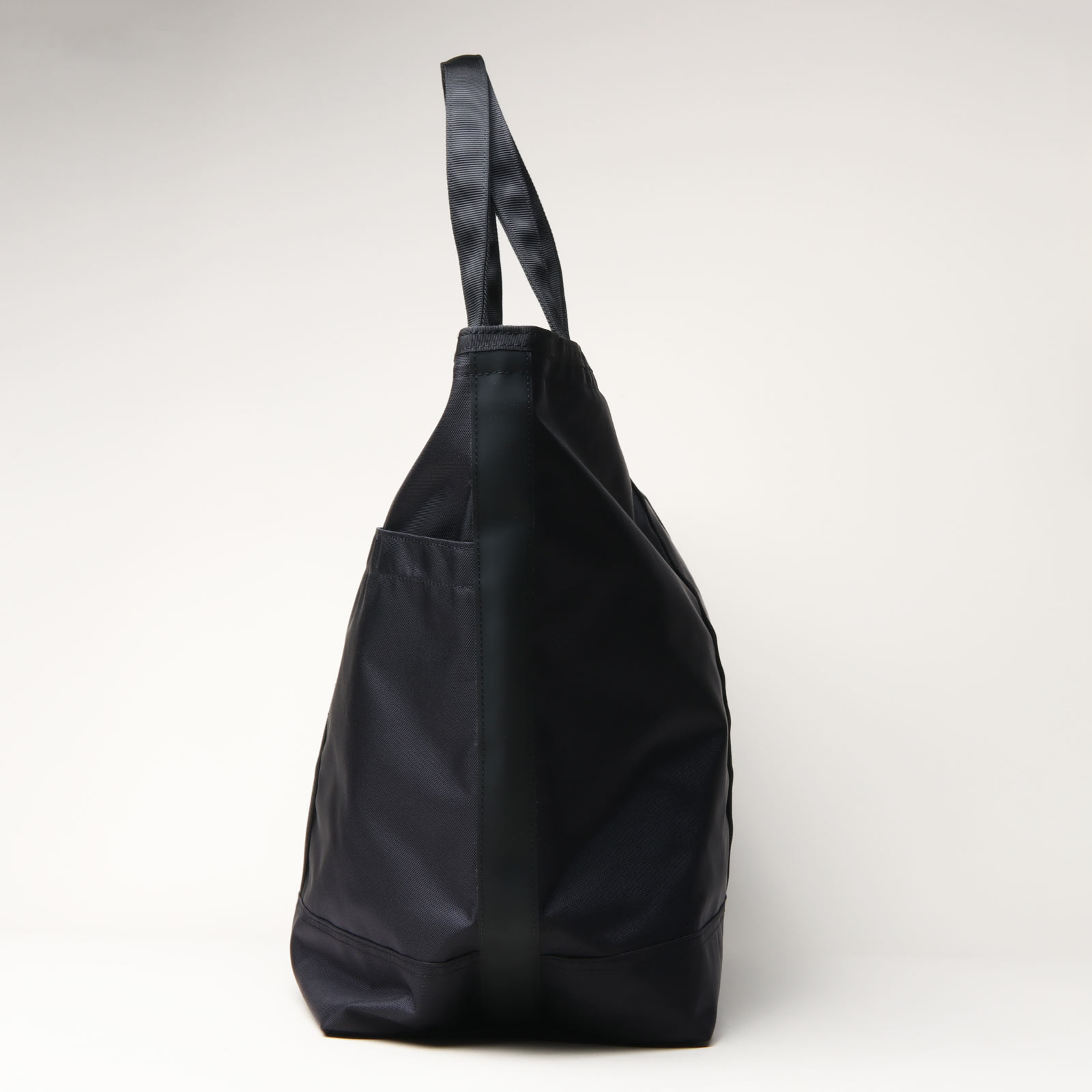 MONOLITH(Υꥹ) TOTE STANDARD L BLACK