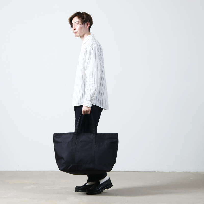 MONOLITH(Υꥹ) TOTE STANDARD L BLACK