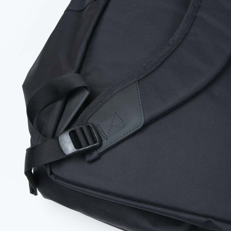MONOLITH(Υꥹ) BACKPACK STANDARD M BLACK