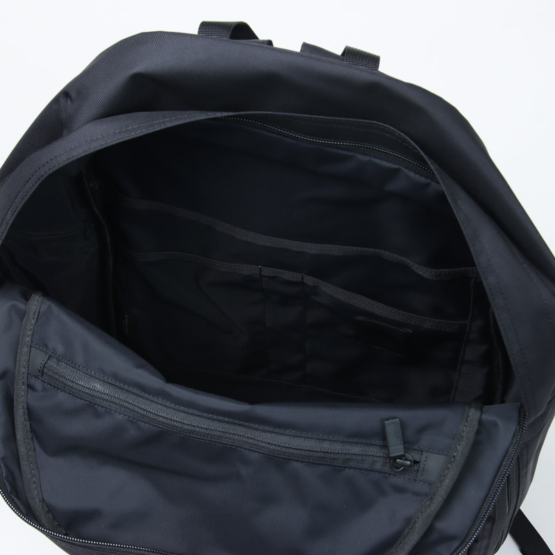 MONOLITH(Υꥹ) BACKPACK STANDARD M BLACK
