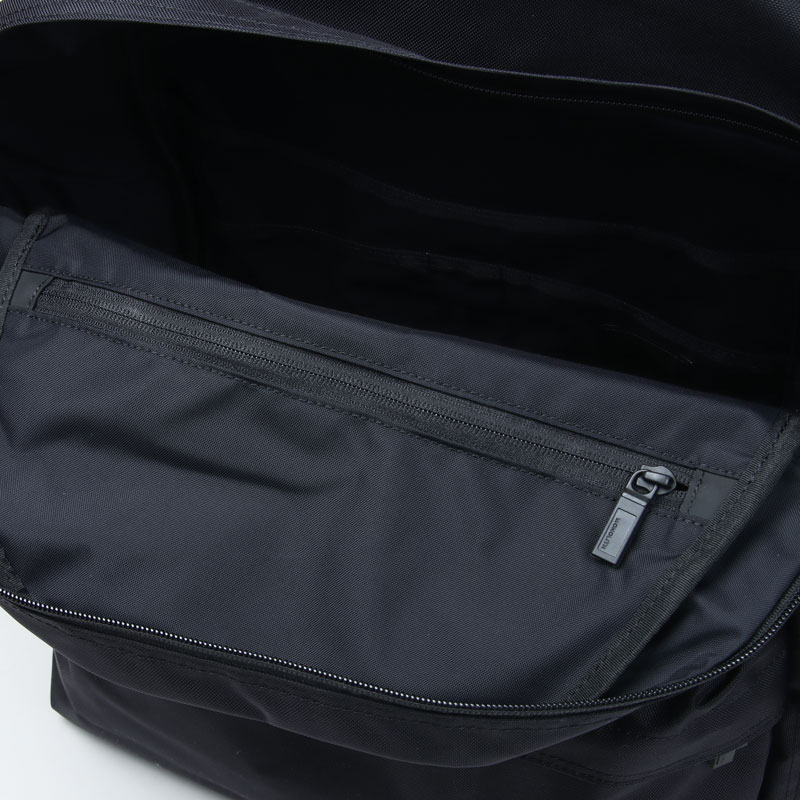 MONOLITH(Υꥹ) BACKPACK STANDARD M BLACK