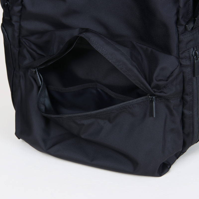 MONOLITH(Υꥹ) BACKPACK STANDARD S