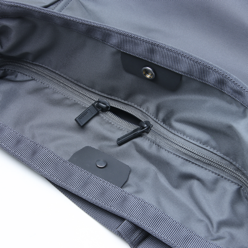 MONOLITH(Υꥹ) SHOULDER STANDARD HEXA M