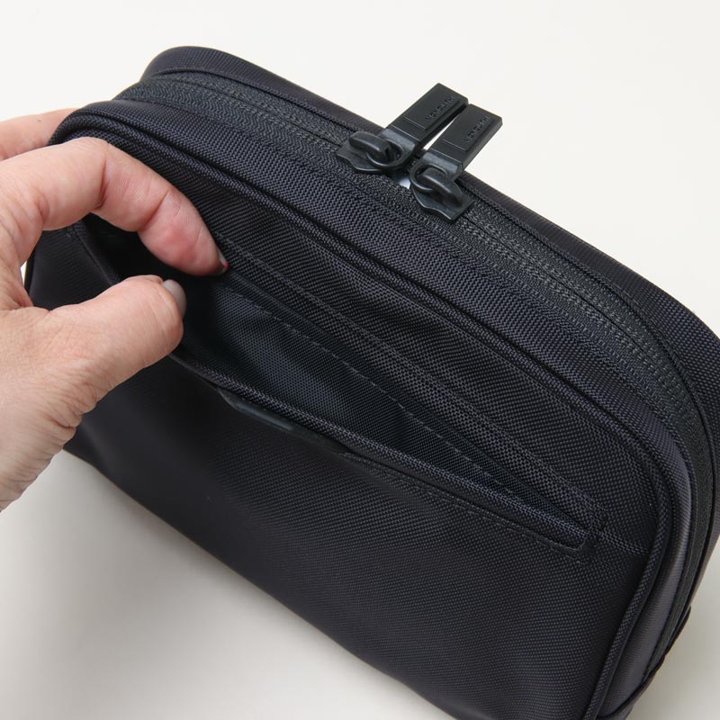 MONOLITH(Υꥹ) MOBILE POUCH STANDARD