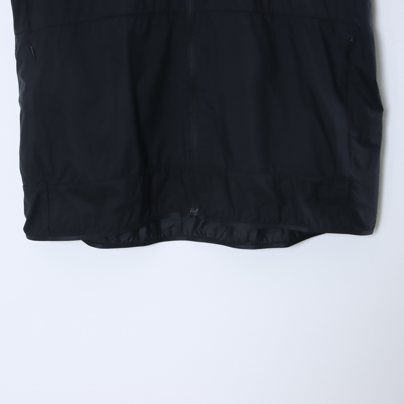 Mountain Hardwear(�ޥ���ƥ�ϡ��ɥ�����) ��������������ա��ǥ����㥱�å�