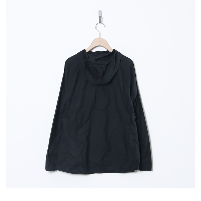 Mountain Hardwear(�ޥ���ƥ�ϡ��ɥ�����) ��������������ա��ǥ����㥱�å�