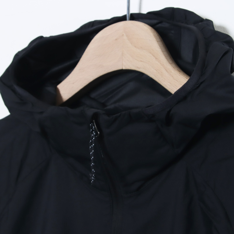 Mountain Hardwear(�ޥ���ƥ�ϡ��ɥ�����) ��������������ա��ǥ����㥱�å�