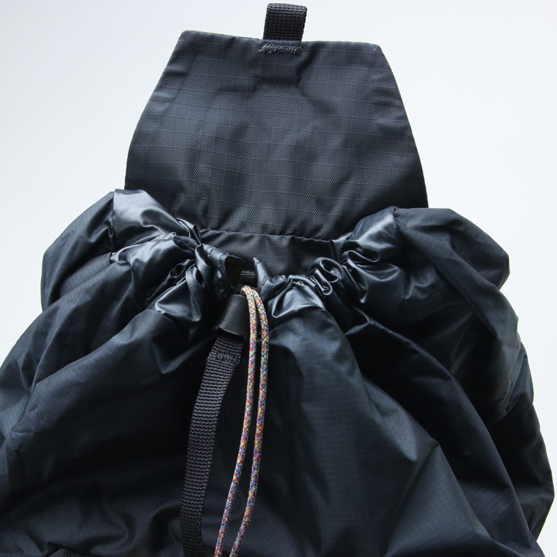 Mountain Hardwear(�ޥ���ƥ�ϡ��ɥ�����) UL20�Хå��ѥå�