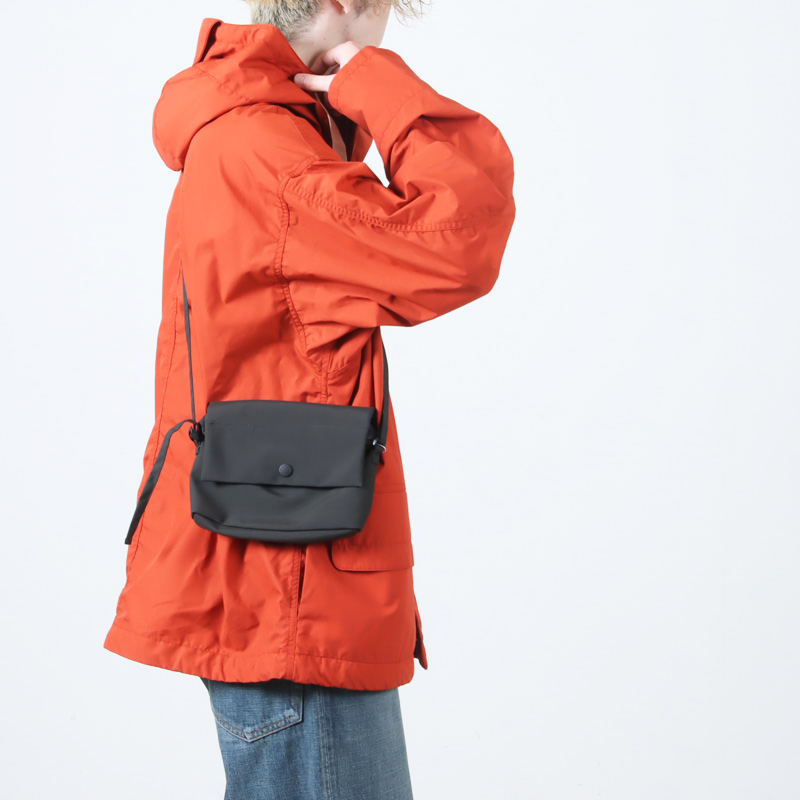 nanamica(ʥʥߥ) 2L PERTEX Cartridge Bag
