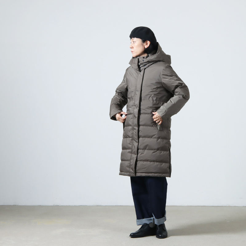 NANGA(ʥ) AURORA TEX DOWN HALF COAT W