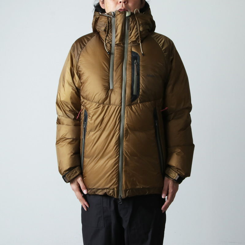 NANGA(ʥ) AURORA LIGHT DOWN JACKET