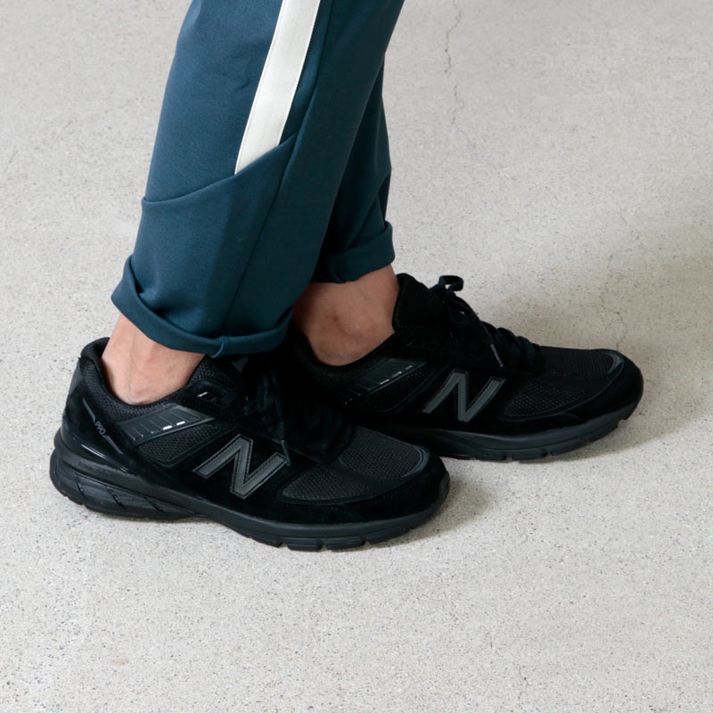 new balance m990 black