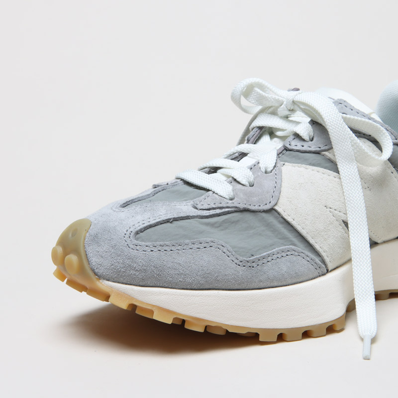 NEW BALANCE(˥塼Х) MS327