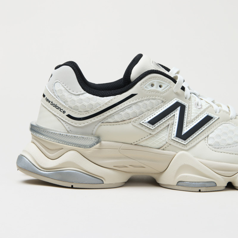 ニューバランス NEW BALANCE U9060 DUA 23.5cm