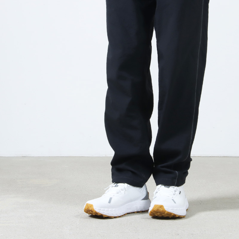 norda(Υ) 001AWhite Gum