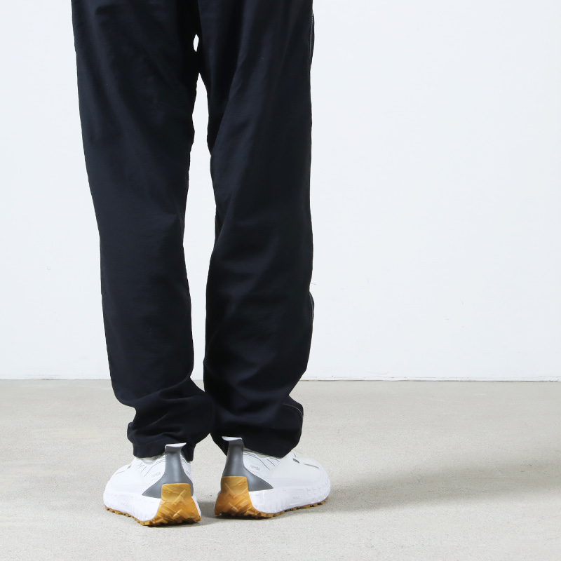 norda(Υ) 001AWhite Gum
