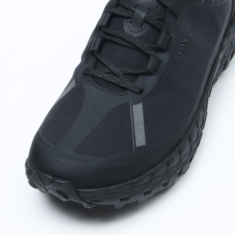 norda(Υ) 001AStealth Black
