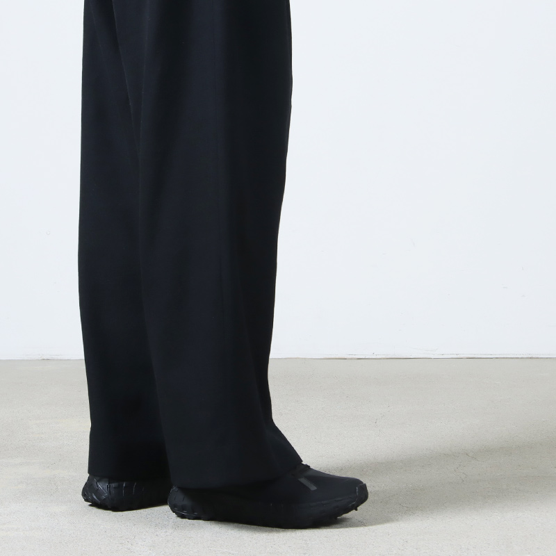 norda(Υ) 001AStealth Black