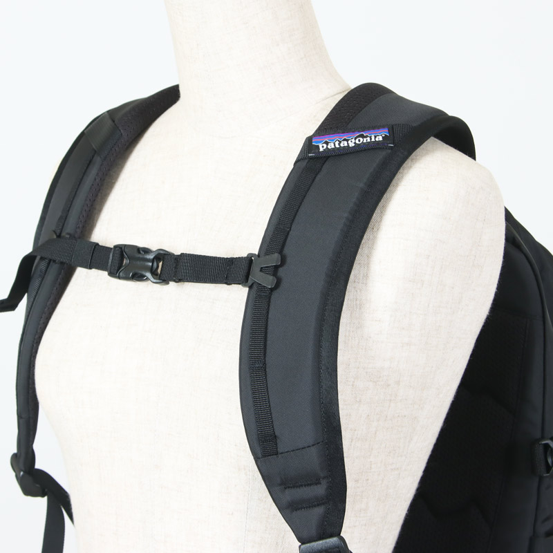 PATAGONIA(�ѥ����˥�) Refugio Day Pack 26L