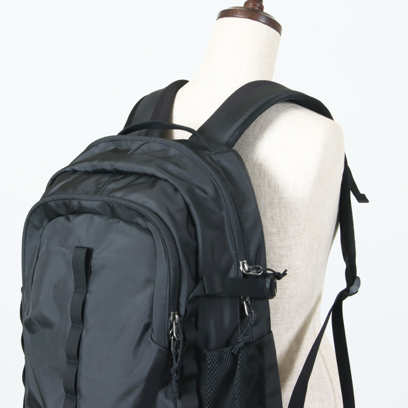 PATAGONIA(�ѥ����˥�) Refugio Day Pack 26L