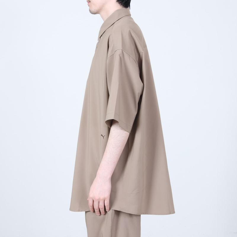 PUMA(�ס���) OVERSIZED SS SHIRT