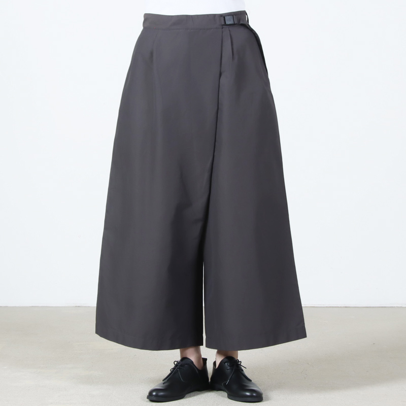 THE NORTH FACE PURPLE LABEL(�� �Ρ����ե����� �ѡ��ץ�졼�٥�) Double Peak Field Wrap Culotte
