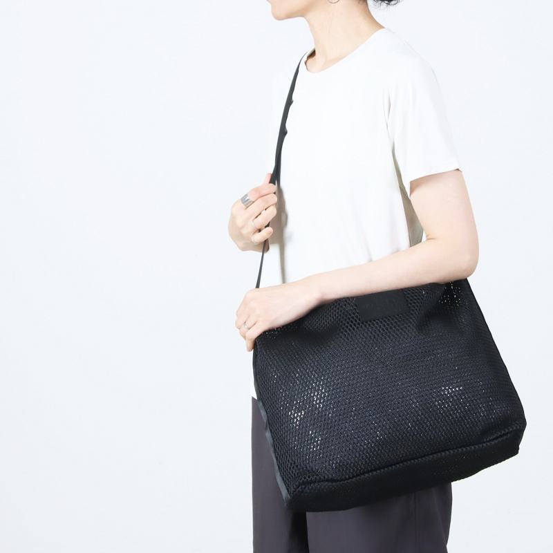 THE NORTH FACE PURPLE LABEL(�� �Ρ����ե����� �ѡ��ץ�졼�٥�) Mesh Field Shoulder Bag