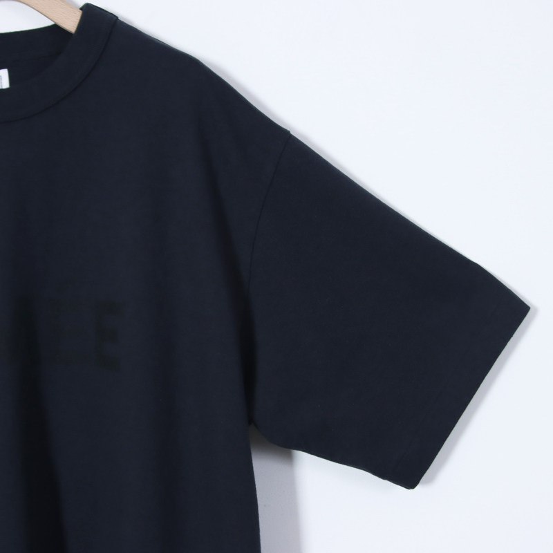 blurhmsROOTSTOCK(�֥顼�ॹ �롼�ĥ��ȥå�) ARM E 88/12 Print Tee WIDE
