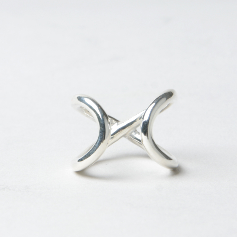 roundabout(�饦����Х���) Silver Cross-Over Ring