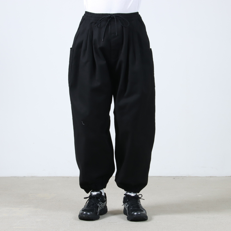 roundabout(饦Х) Cotton Serge 3tuck Big Balloon Pants