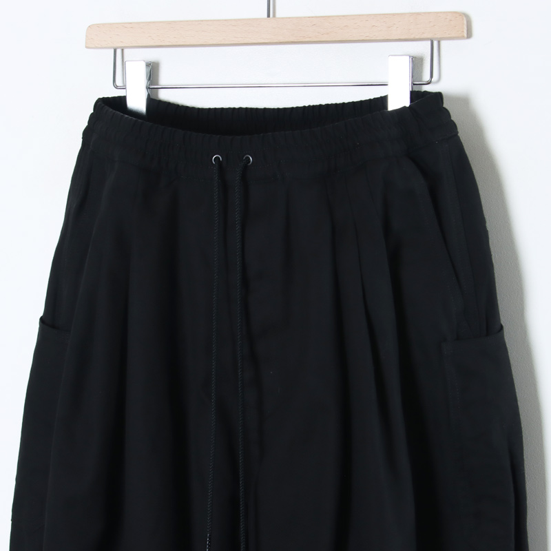 roundabout(饦Х) Cotton Serge 3tuck Big Balloon Pants