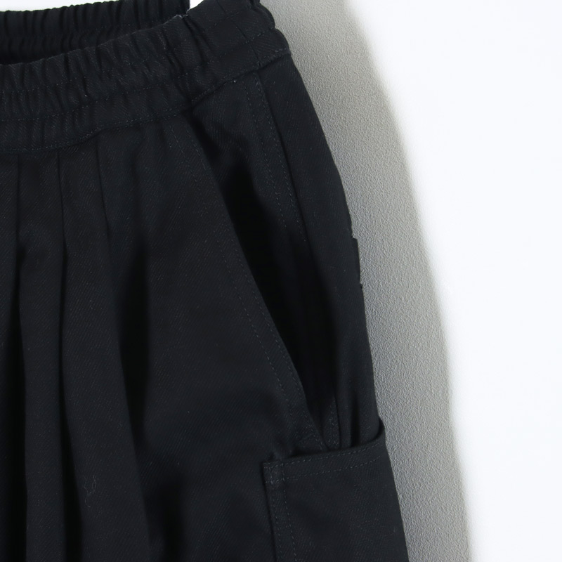 roundabout(饦Х) Cotton Serge 3tuck Big Balloon Pants