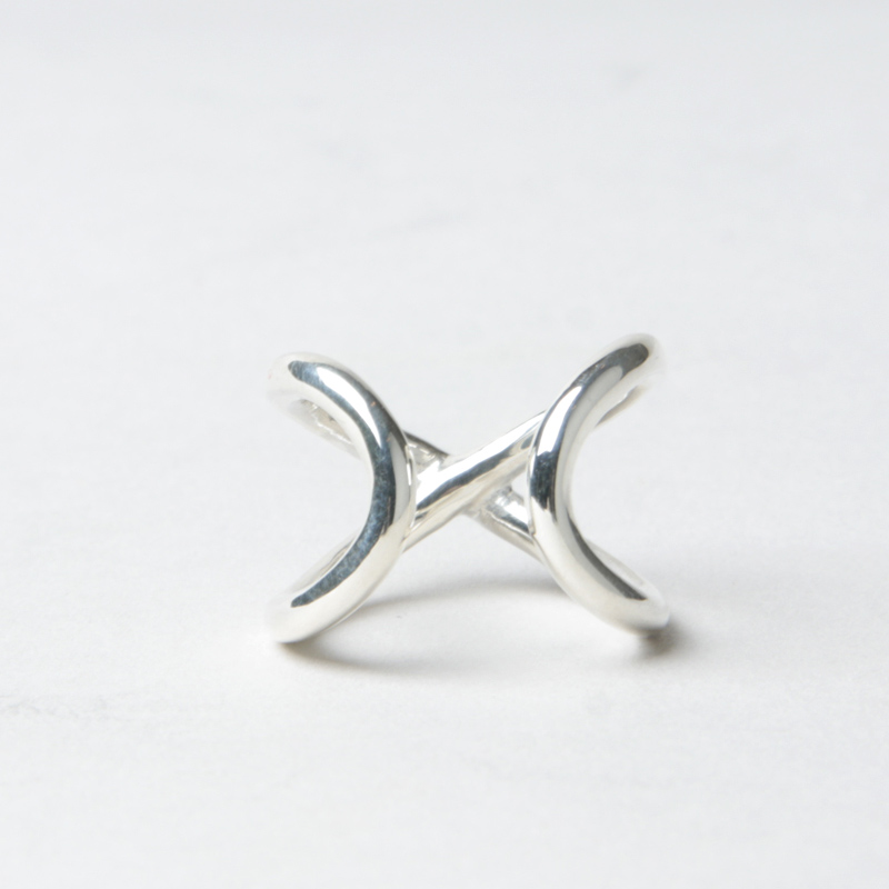 roundabout(饦Х) Silver Cross-Over Ring