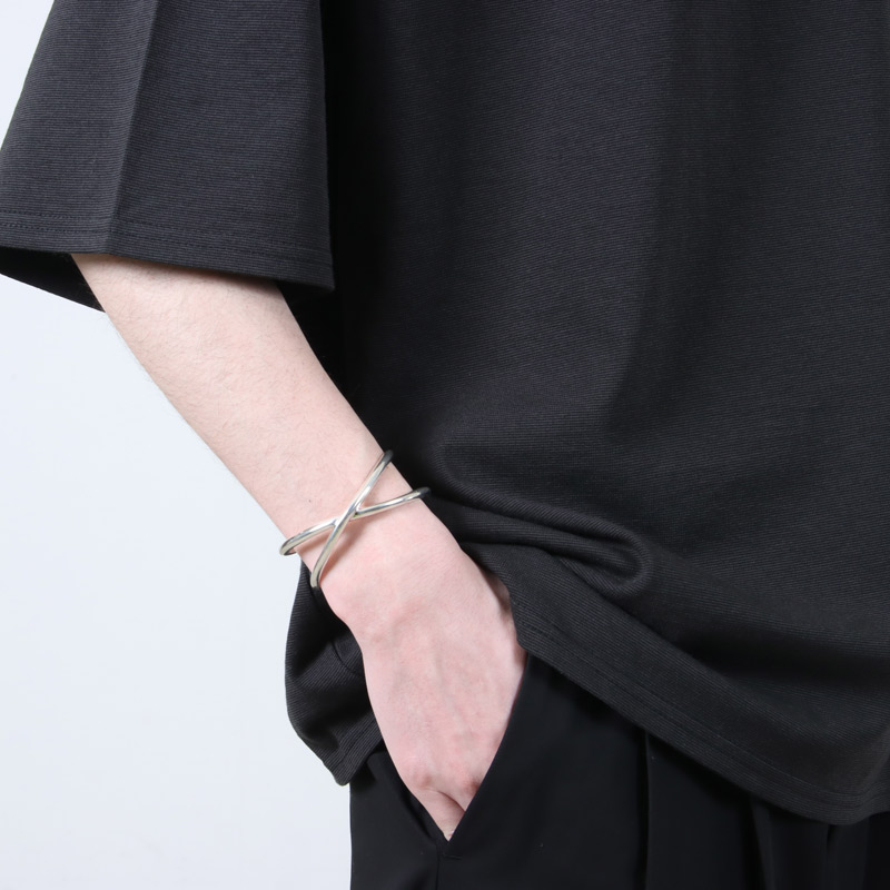 roundabout(饦Х) Silver Cross-Over Bangle